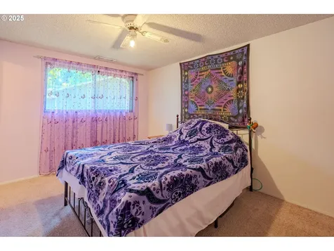 608 NE Pinebrook Avenue Vancouver WA 98684