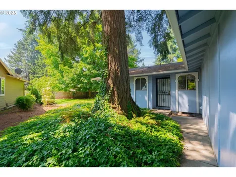 608 NE Pinebrook Avenue Vancouver WA 98684