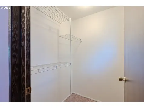 608 NE Pinebrook Avenue Vancouver WA 98684