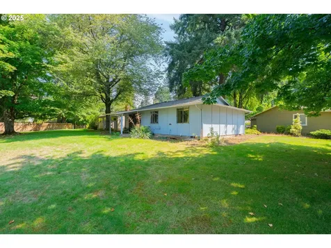 608 NE Pinebrook Avenue Vancouver WA 98684