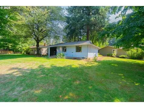 608 NE Pinebrook Avenue Vancouver WA 98684