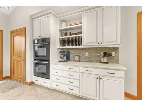 8443 SE Orient Drive Gresham OR 97080