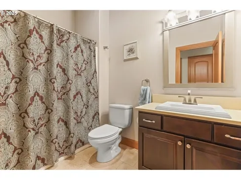 8443 SE Orient Drive Gresham OR 97080