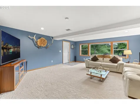 8443 SE Orient Drive Gresham OR 97080