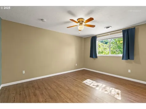 1159 SE 51st Avenue Hillsboro OR 97123
