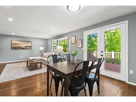 1159 SE 51st Avenue Hillsboro OR 97123