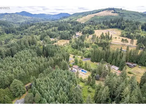 3208 Rose Valley Road Kelso WA 98626