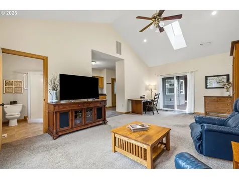2461 Belle Center Road Washougal WA 98671