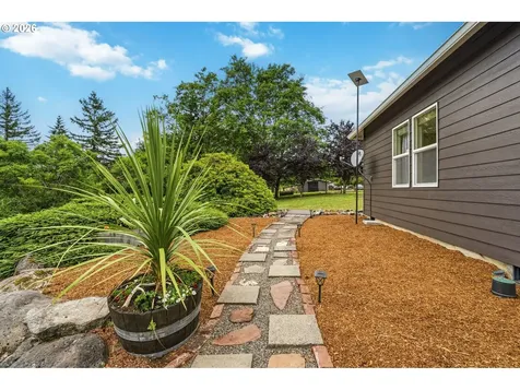 2461 Belle Center Road Washougal WA 98671