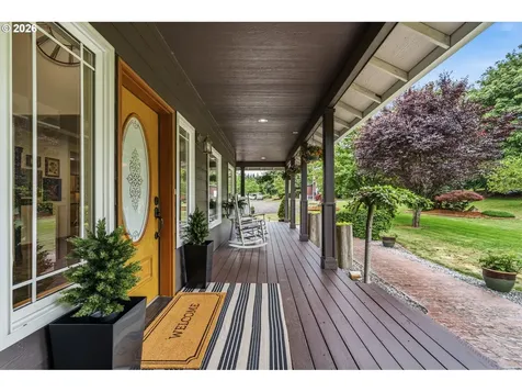2461 Belle Center Road Washougal WA 98671