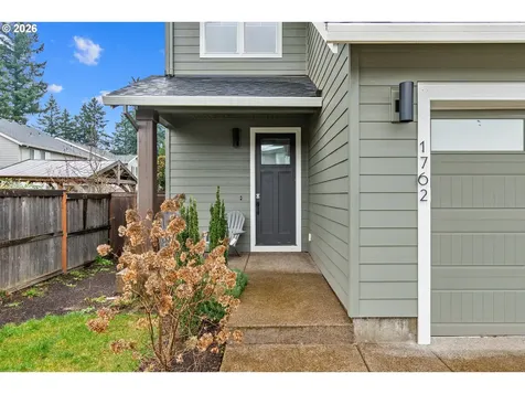 1762 N Oak Street Canby OR 97013