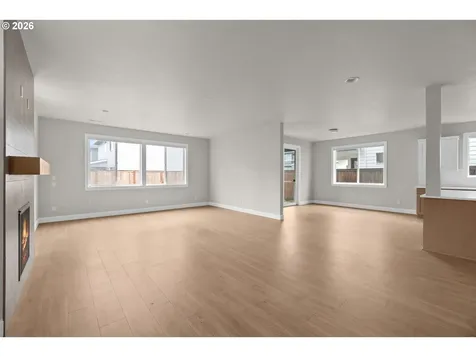 1762 N Oak Street Canby OR 97013