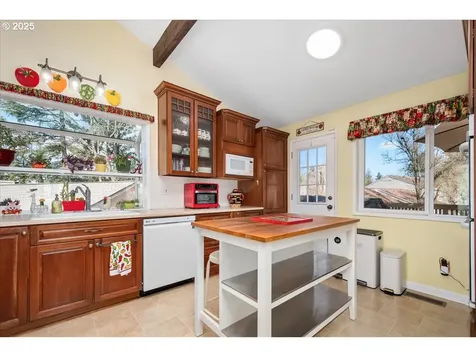 1509 NW 12th Court Gresham OR 97030