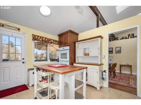 1509 NW 12th Court Gresham OR 97030