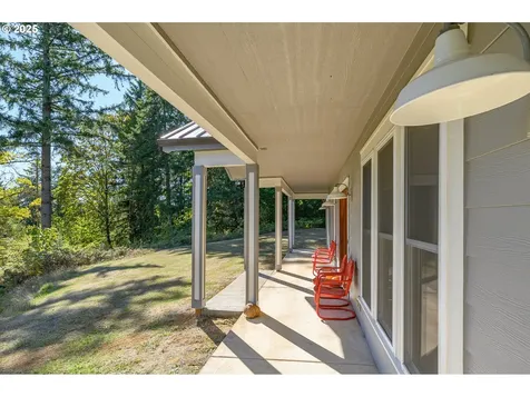 16800 NW Willis Road Mcminnville OR 97128