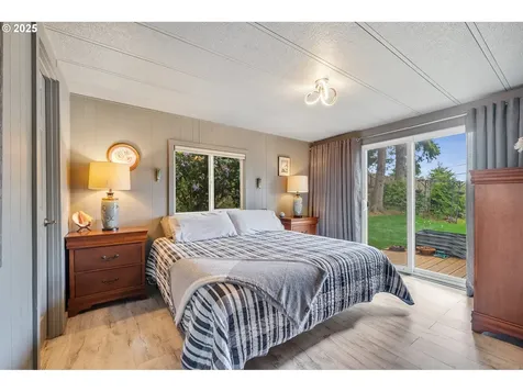 5915 Seattle Avenue Bay City OR 97107