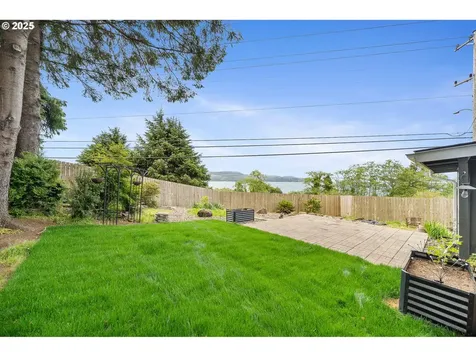 5915 Seattle Avenue Bay City OR 97107