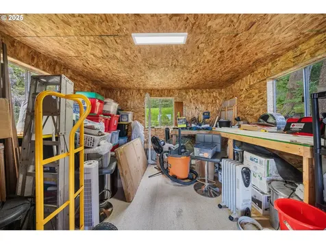 5915 Seattle Avenue Bay City OR 97107