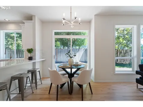 14067 Chatham Court Lake Oswego OR 97035