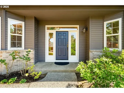 14067 Chatham Court Lake Oswego OR 97035