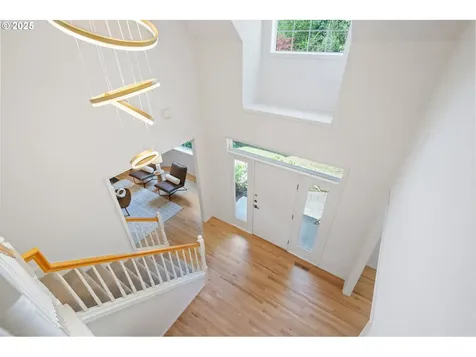 14067 Chatham Court Lake Oswego OR 97035