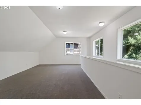 14067 Chatham Court Lake Oswego OR 97035
