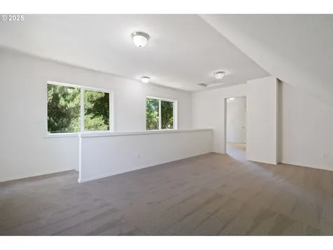 14067 Chatham Court Lake Oswego OR 97035