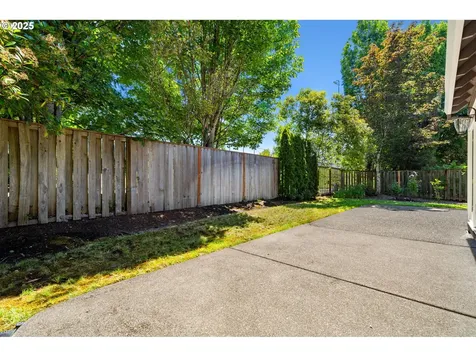 14067 Chatham Court Lake Oswego OR 97035