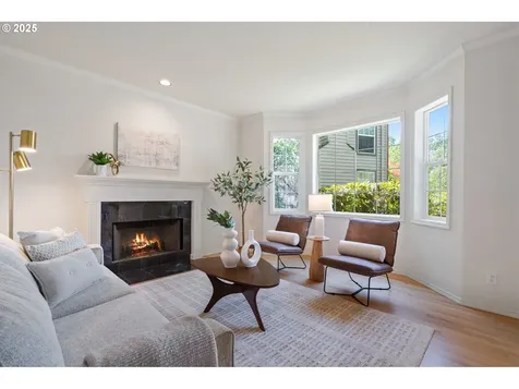 14067 Chatham Court Lake Oswego OR 97035