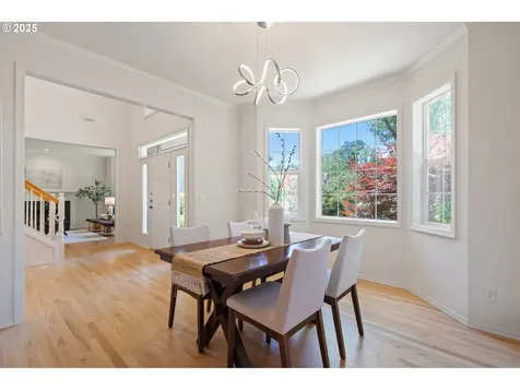 14067 Chatham Court Lake Oswego OR 97035