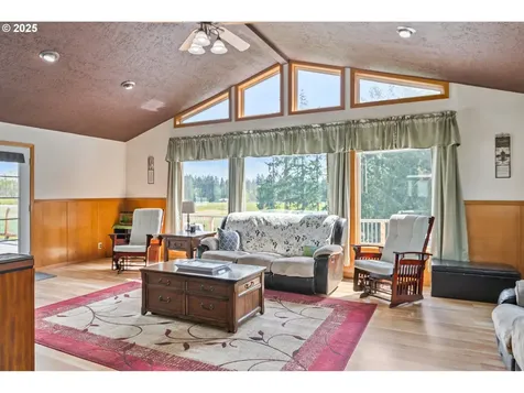 220 Plomondon Road Toledo WA 98591