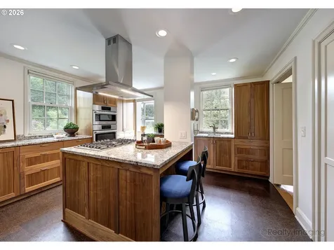 1975 SW Edgewood Road Portland OR 97201