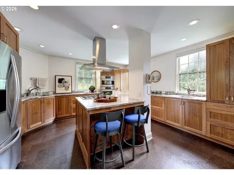 1975 SW Edgewood Road Portland OR 97201