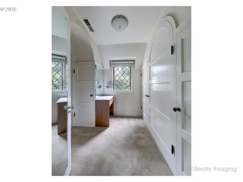 1975 SW Edgewood Road Portland OR 97201