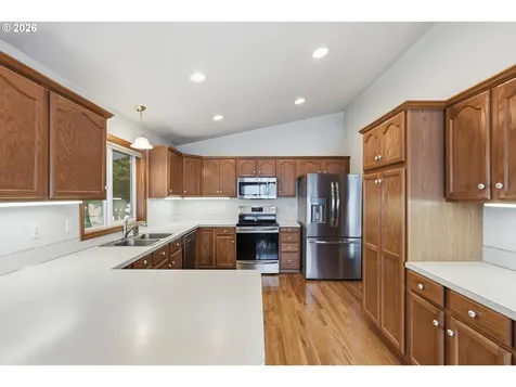277 NE Holiday Avenue Dallas OR 97338