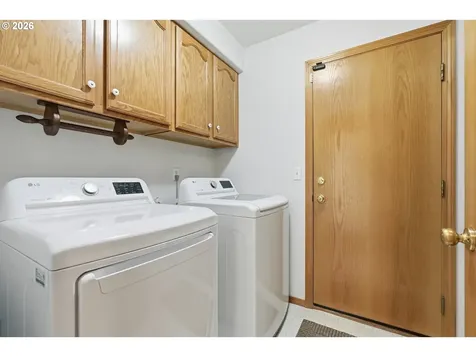 277 NE Holiday Avenue Dallas OR 97338