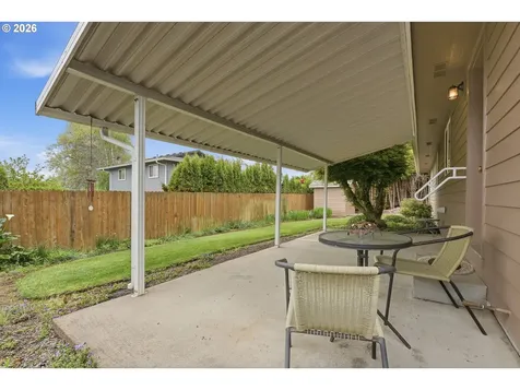 277 NE Holiday Avenue Dallas OR 97338