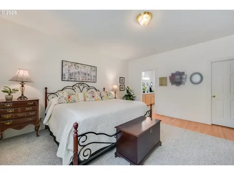 3851 P Street Washougal WA 98671