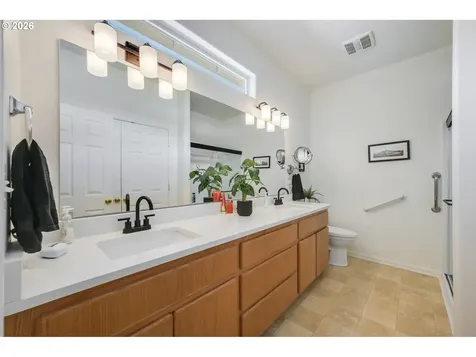 3851 P Street Washougal WA 98671