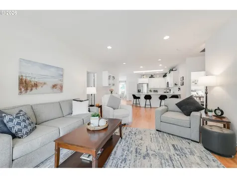 3851 P Street Washougal WA 98671