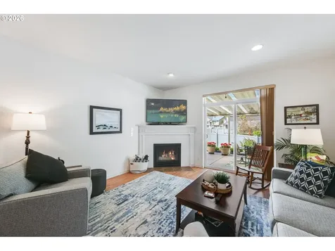 3851 P Street Washougal WA 98671