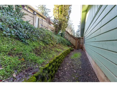 5190 Seeger Lane SE Salem OR 97306