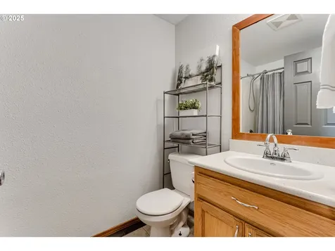 4113 Virginia Avenue Springfield OR 97478