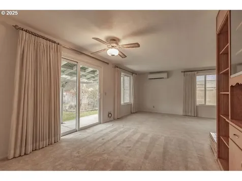 4494 Cascade Drive Eugene OR 97402