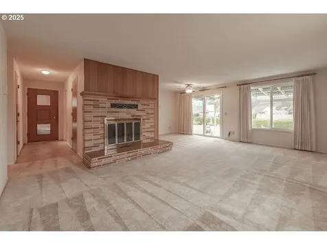 4494 Cascade Drive Eugene OR 97402