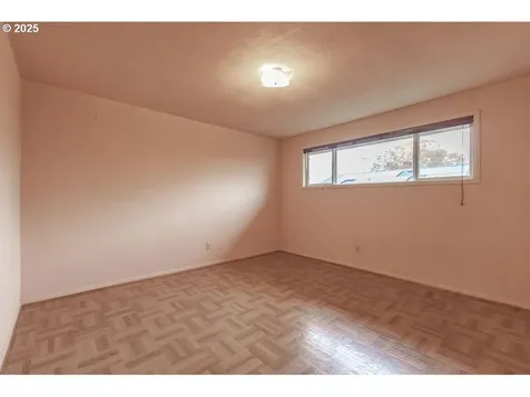 4494 Cascade Drive Eugene OR 97402