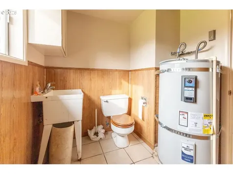 4494 Cascade Drive Eugene OR 97402