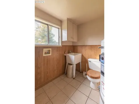 4494 Cascade Drive Eugene OR 97402