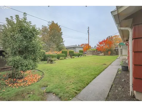 4494 Cascade Drive Eugene OR 97402