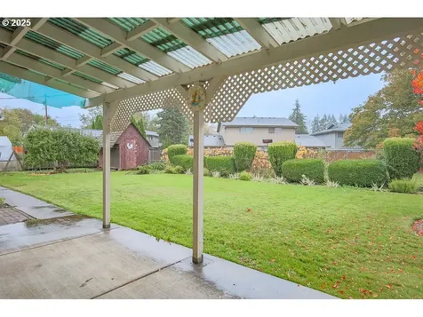 4494 Cascade Drive Eugene OR 97402